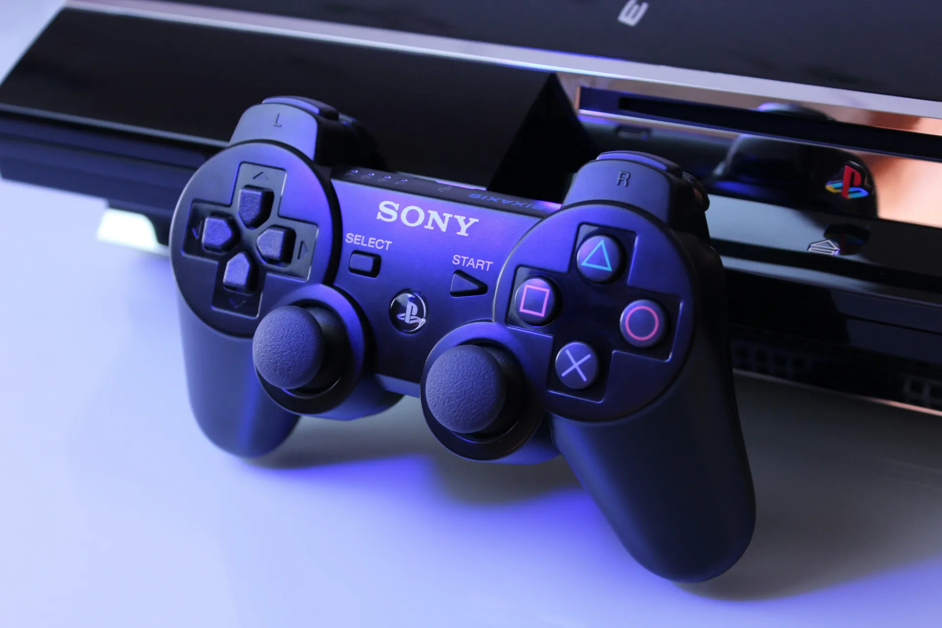 Manettes et console PlayStation